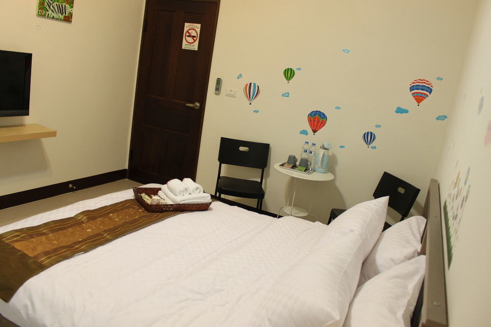 Feng Valley Homestay T'ai-tung Buitenkant foto